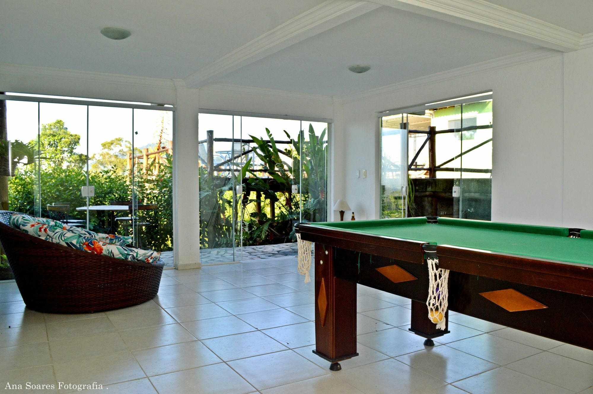 賓館 Penedo House 3*